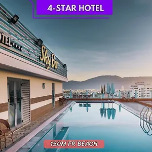 Hotel Star And
